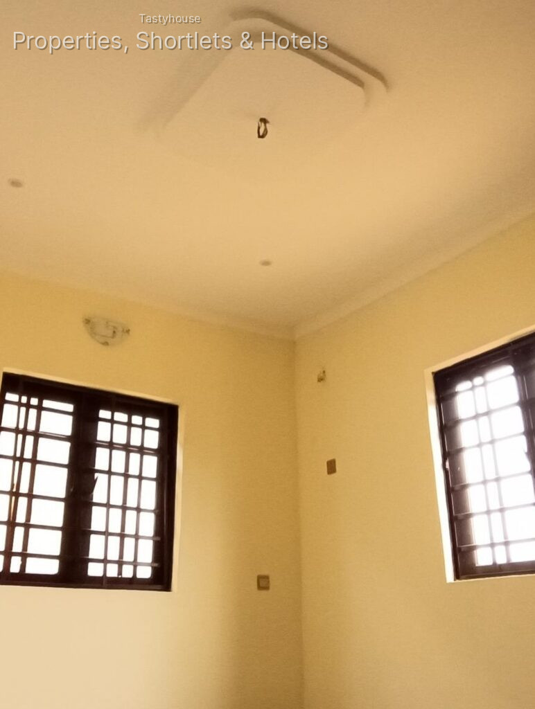 2 – Bedroom Apartment