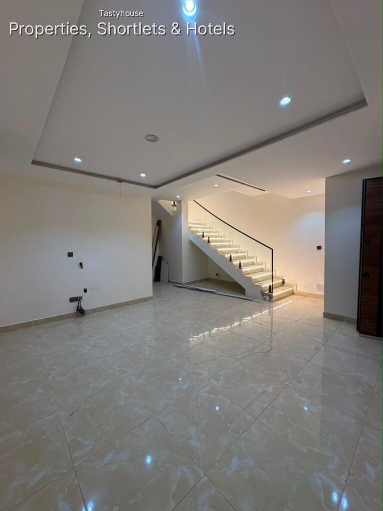 4 – Bedroom Semi-Detached Duplex