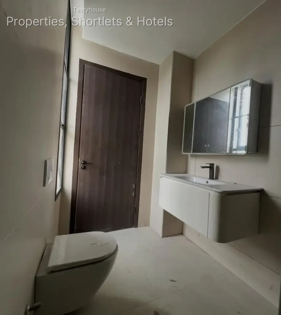 2 – Bedroom Apartment