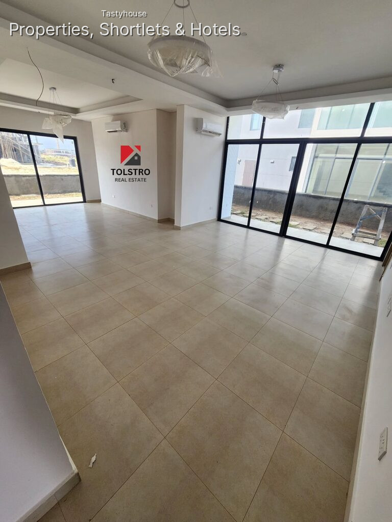 4 – bedroom semi detached duplex