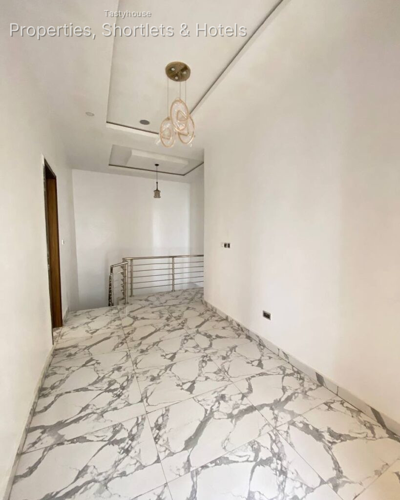 NEW 4 BEDROOM SEMI DETACHED DUPLEX