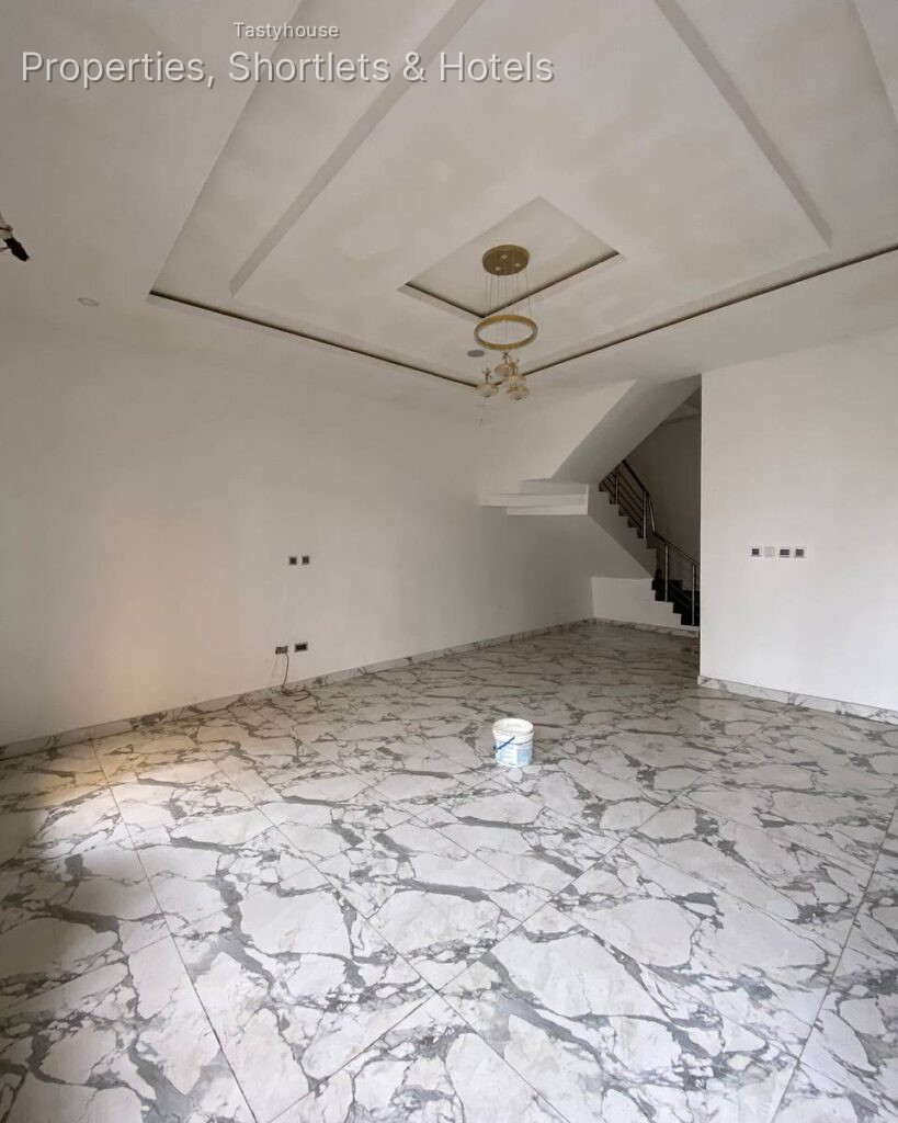 NEW 4 BEDROOM SEMI DETACHED DUPLEX