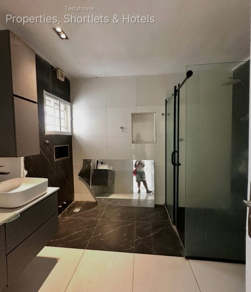 4 – Bedroom TerraceDuplex