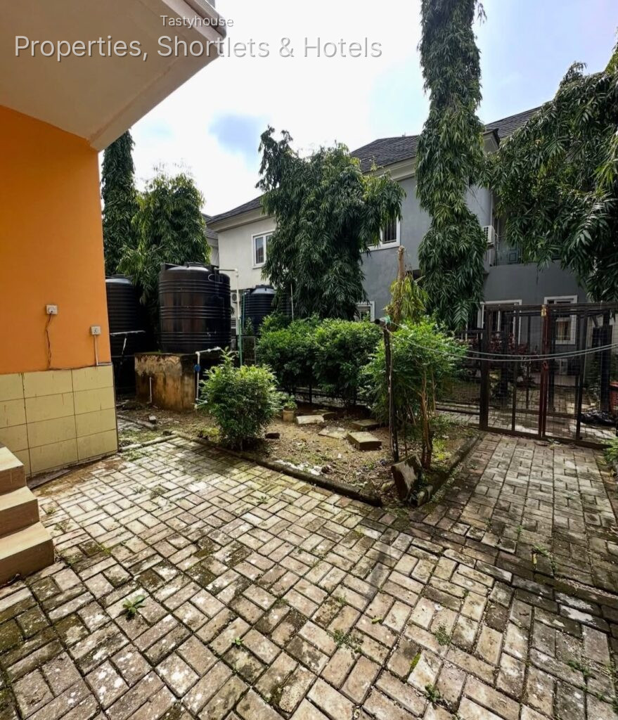 4 – Bedroom TerraceDuplex