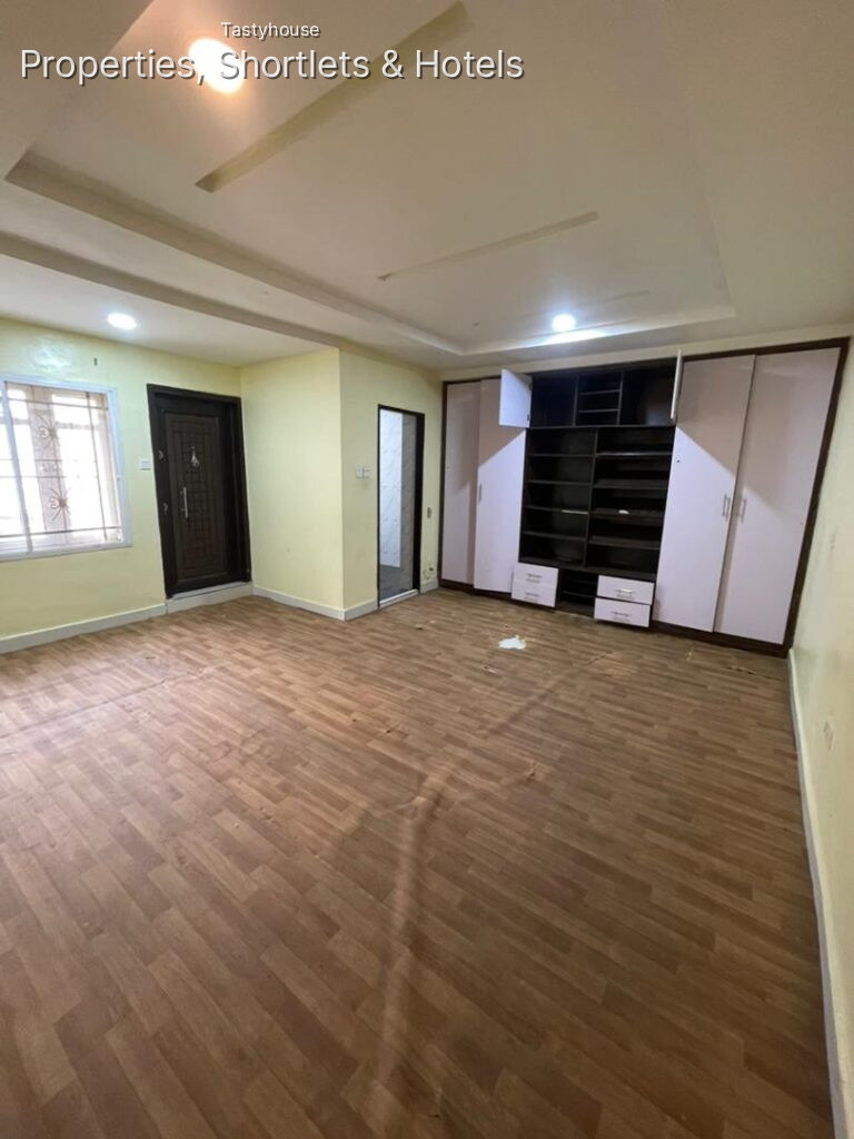 4 BEDROOM TERRACE DUPLEX WITH BQ