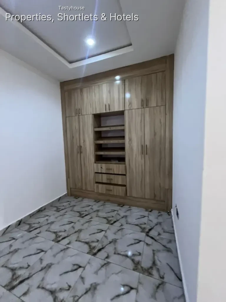 4-Bedroom Terrace Duplex with BQ