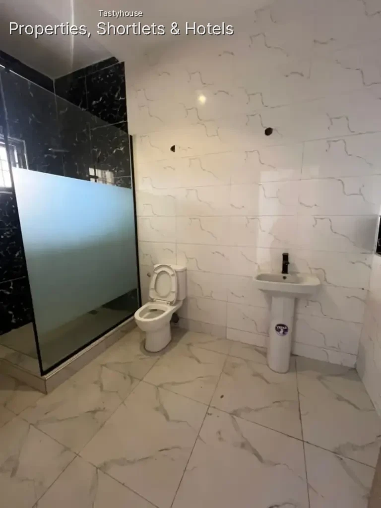 4-Bedroom Terrace Duplex with BQ
