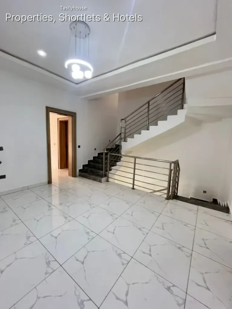 4-Bedroom Terrace Duplex with BQ