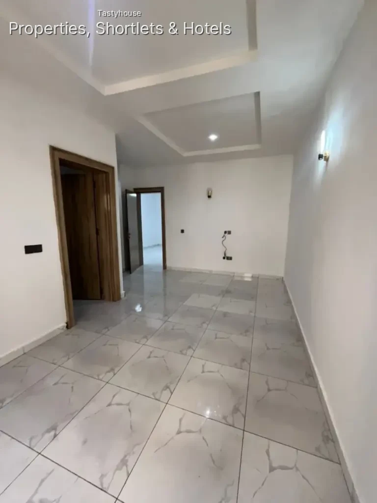 4-Bedroom Terrace Duplex with BQ