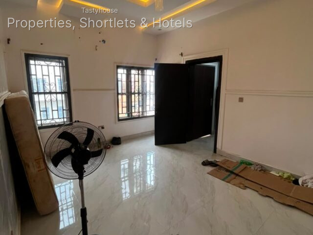 4 Bedroom Terrace Duplex