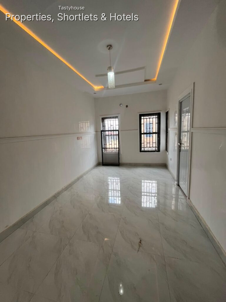 4 Bedroom Terrace Duplex