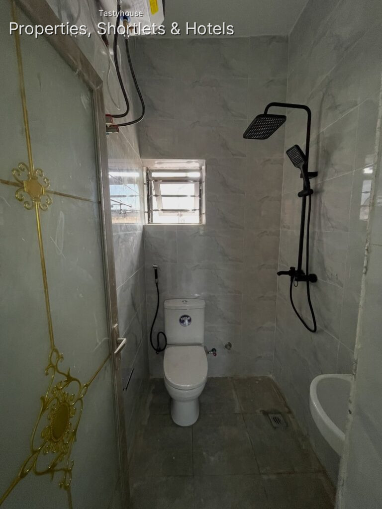 A spacious and tastefully finished 4 bedroom duplex