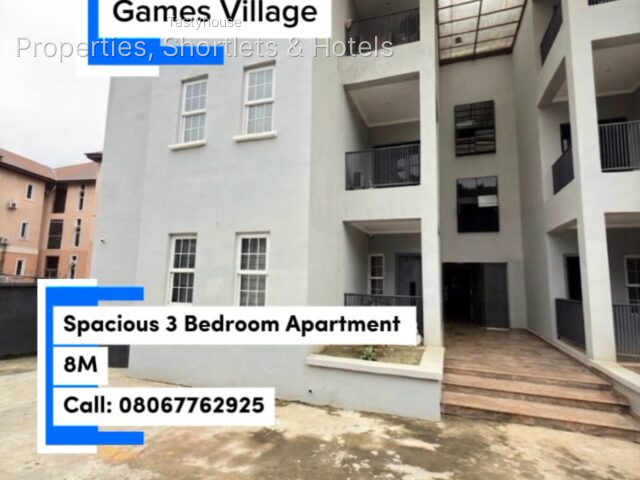 NEWLY BUILT3 BEDROOM FLAT