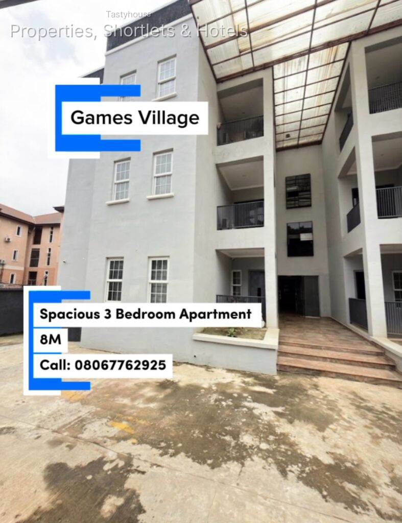 NEWLY BUILT3 BEDROOM FLAT