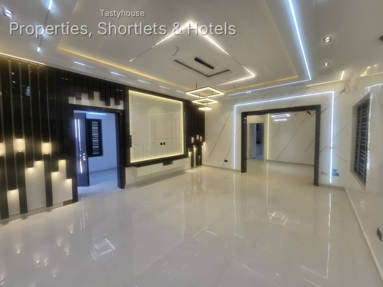 NEWLY BUILT FULLY FINISHED 5 BEDROOMS