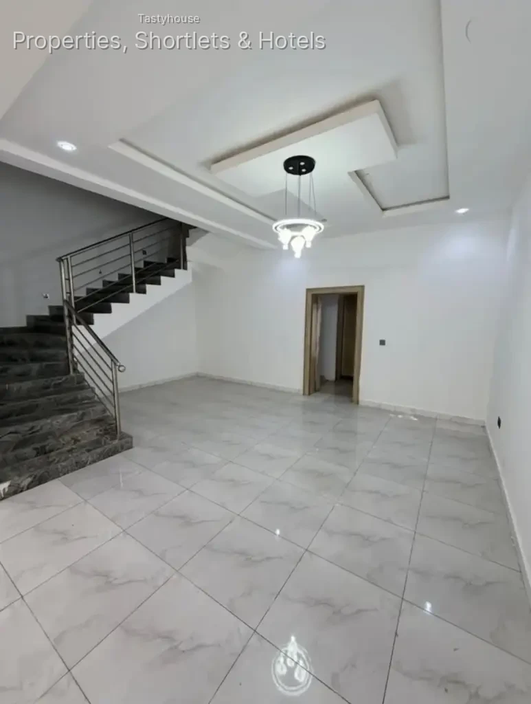 4 – Bedroom Terrace Duplex with BQ