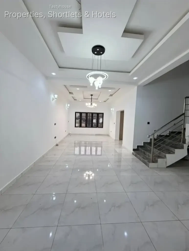 4 – Bedroom Terrace Duplex with BQ