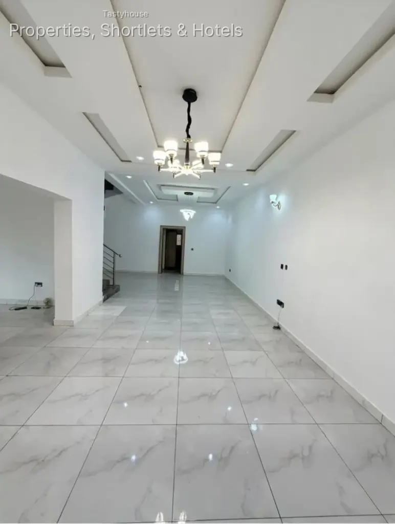 4 – Bedroom Terrace Duplex with BQ