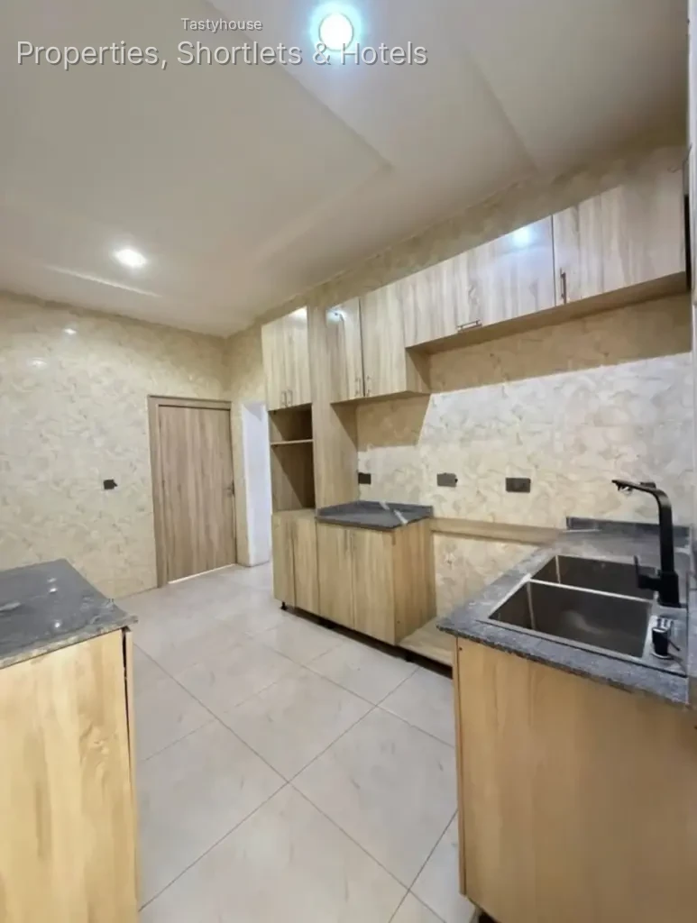 4 – Bedroom Terrace Duplex with BQ