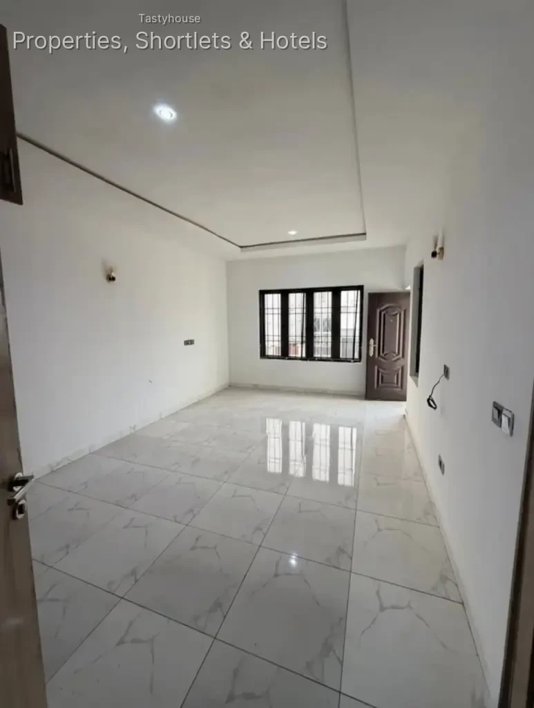 4 – Bedroom Terrace Duplex with BQ