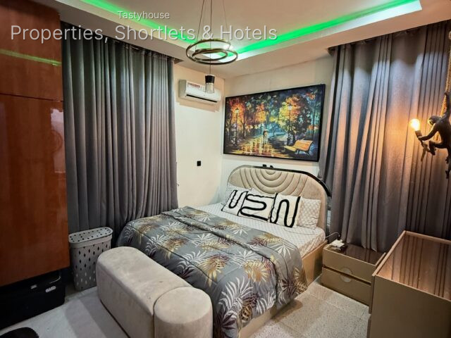 Luxury furnished 1 bedroom