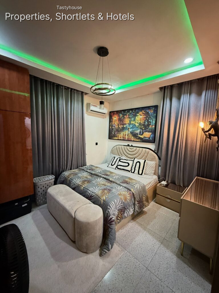 Luxury furnished 1 bedroom