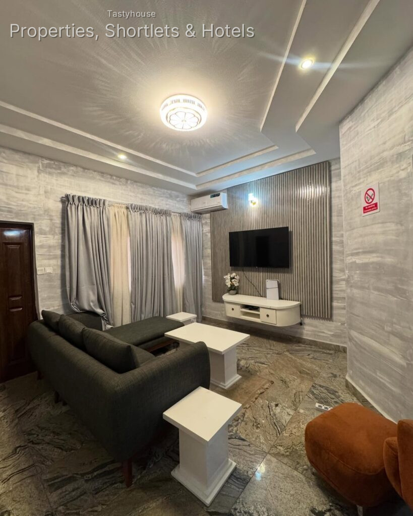 Fully Furnished & Serviced 3-Bedroom Apartment