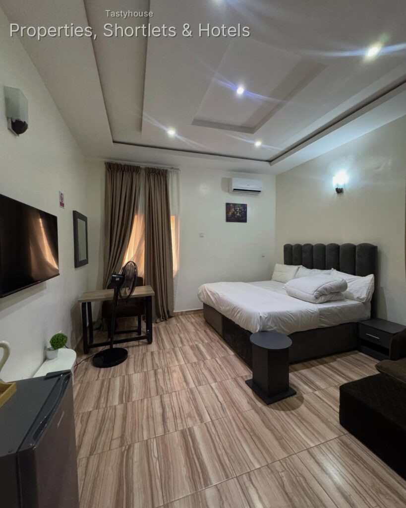 Fully Furnished & Serviced 3-Bedroom Apartment