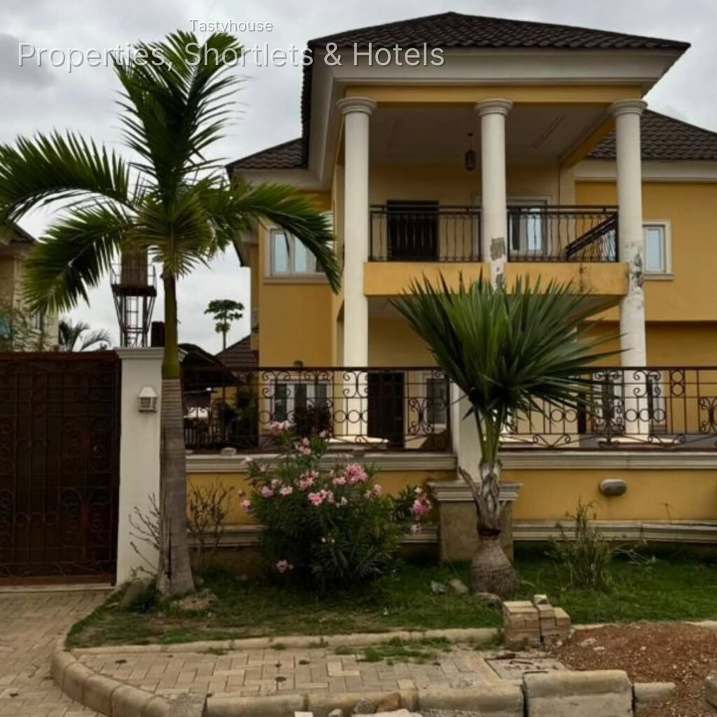 4 Bedroom Fully Detached Duplex With BQ