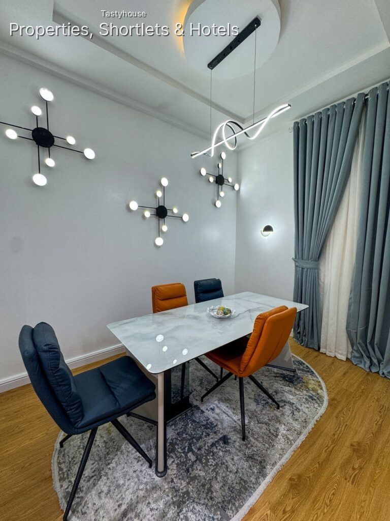 Furnished and serviced 3 bedroom apartment