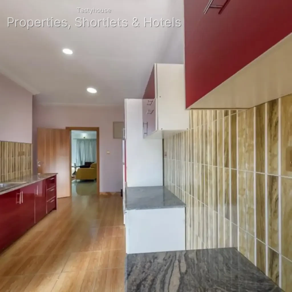 2 BEDROOM FULLY SERVICED APARTMENT