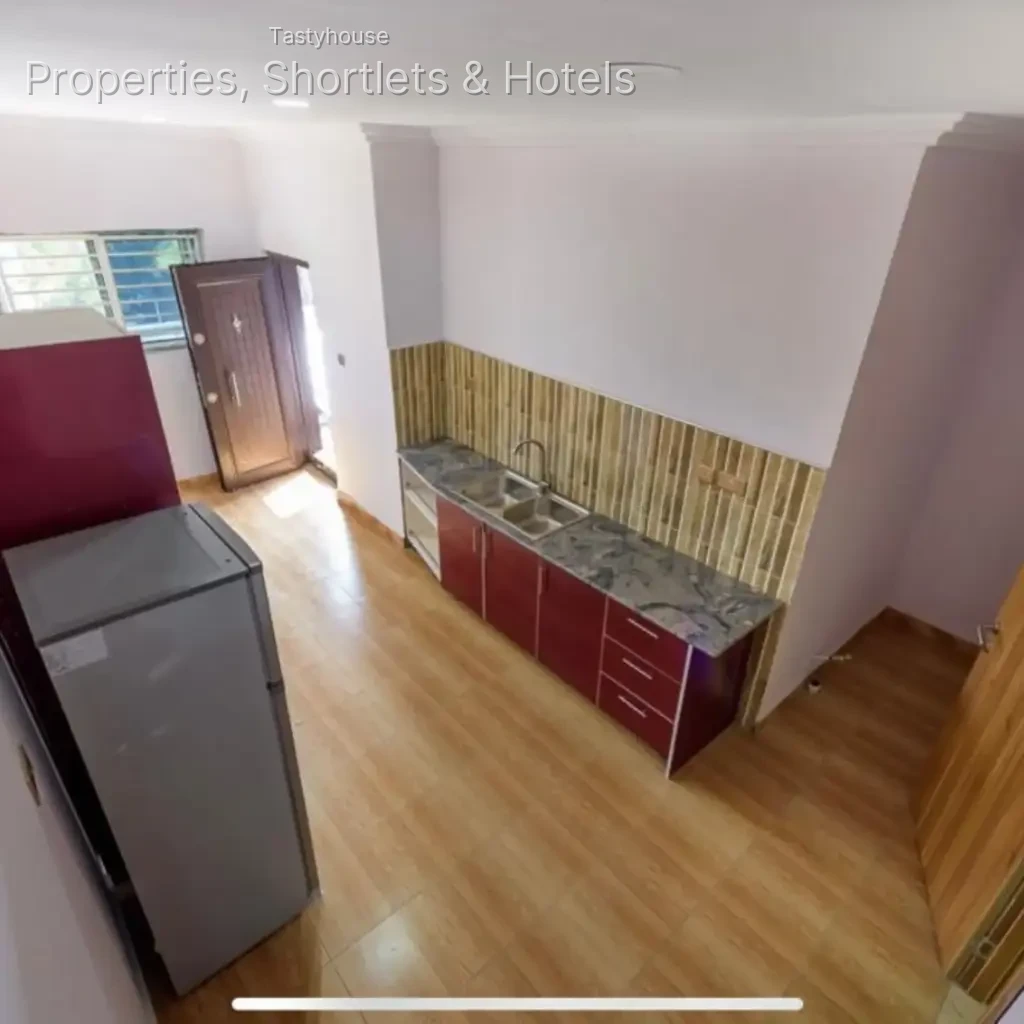 2 BEDROOM FULLY SERVICED APARTMENT