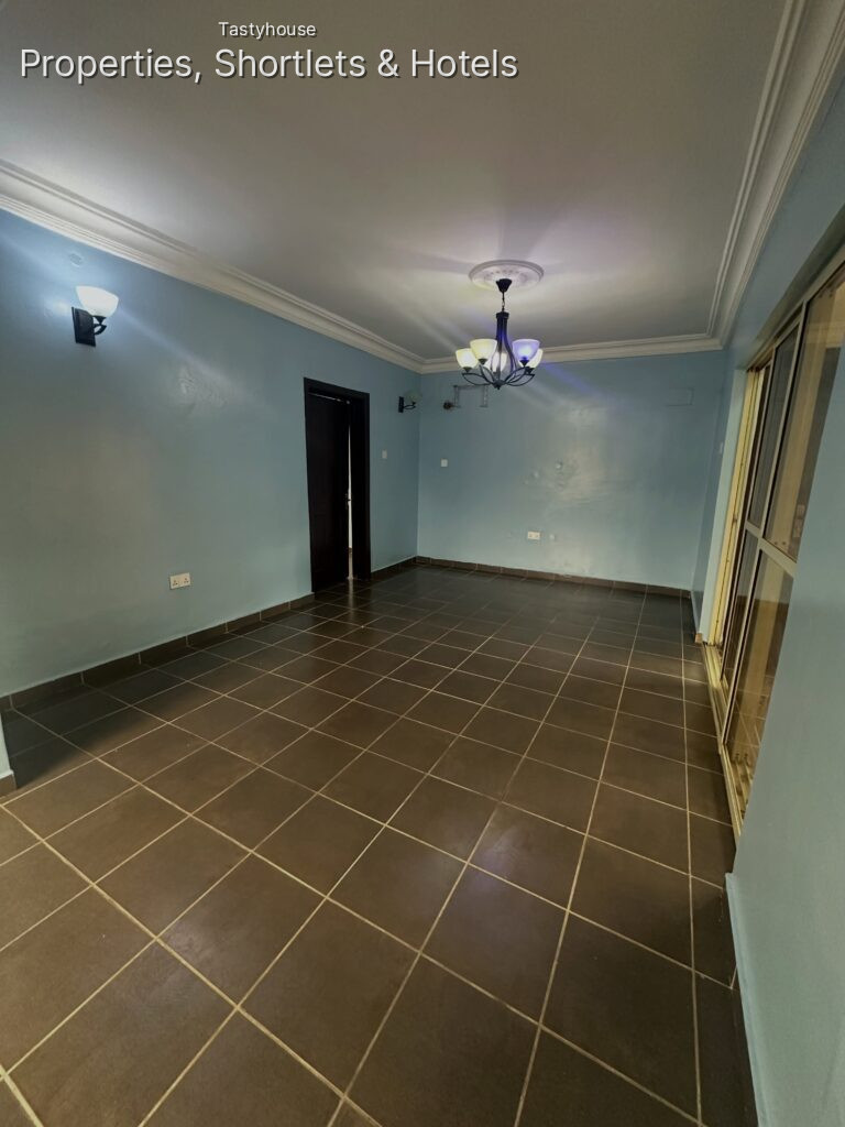 4-BEDROOM TERRACE DUPLEX