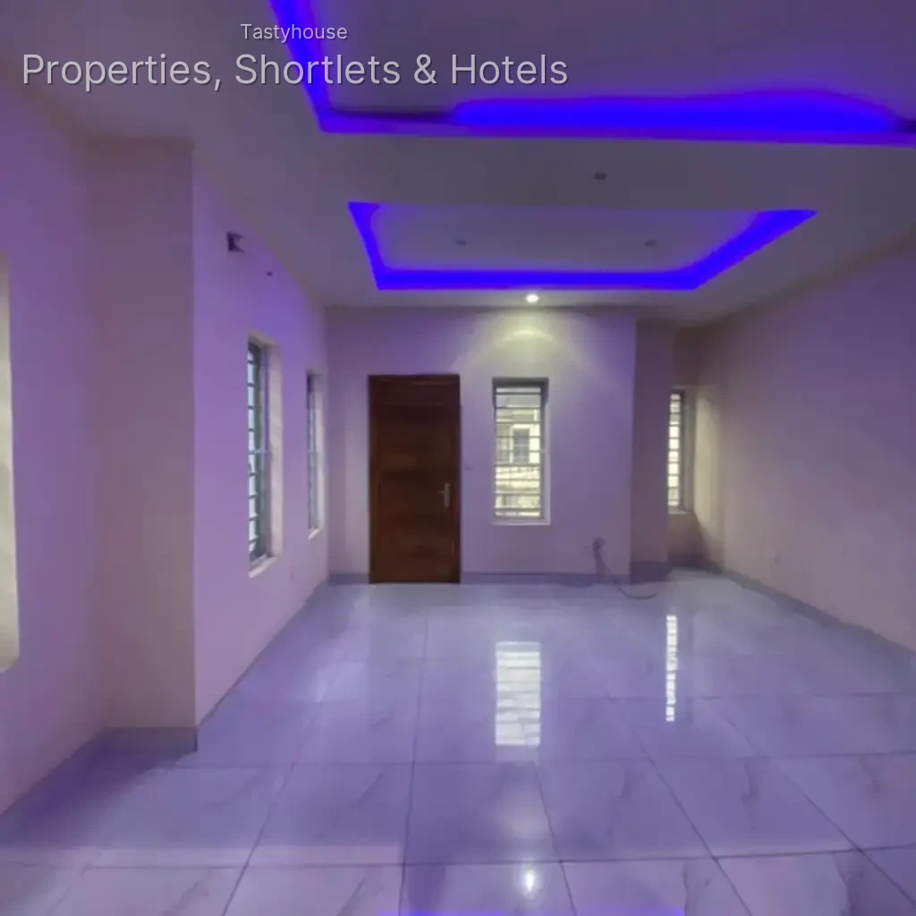 Amazing 4 bedroom semi-detached duplex