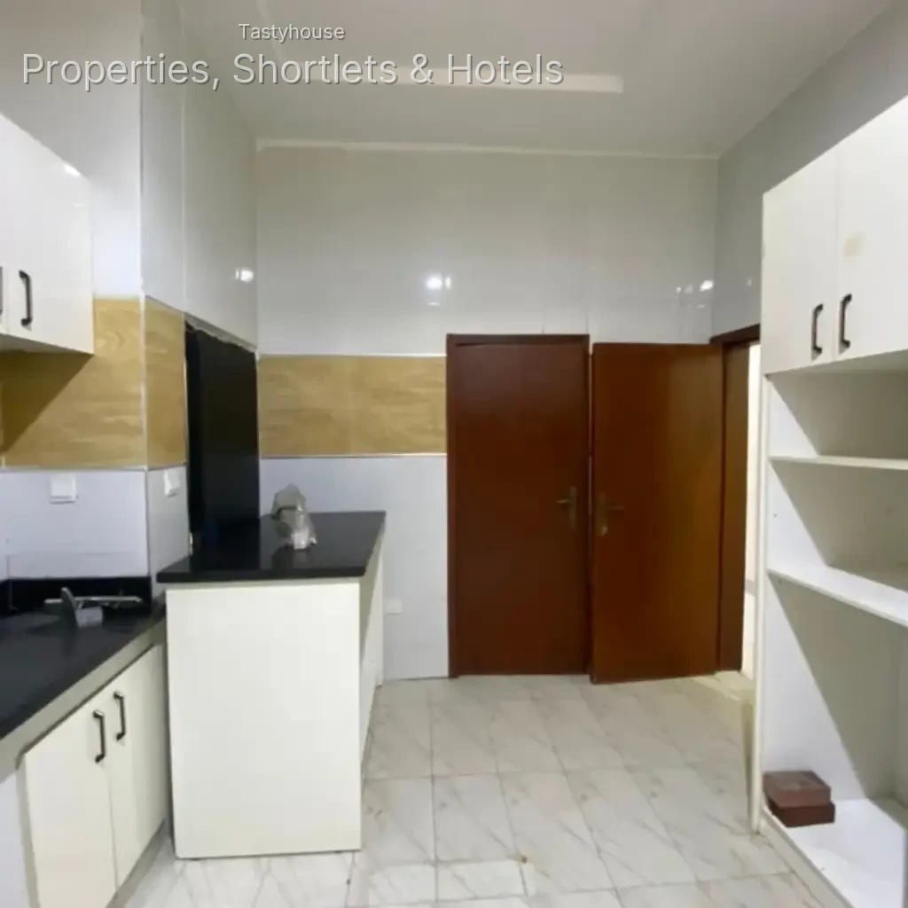 Amazing 4 bedroom semi-detached duplex