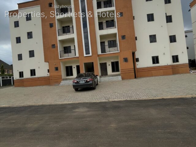 3bedroom block of flat