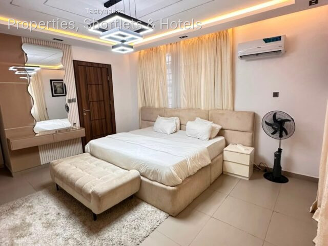 2 Bedroom Semi Furnished