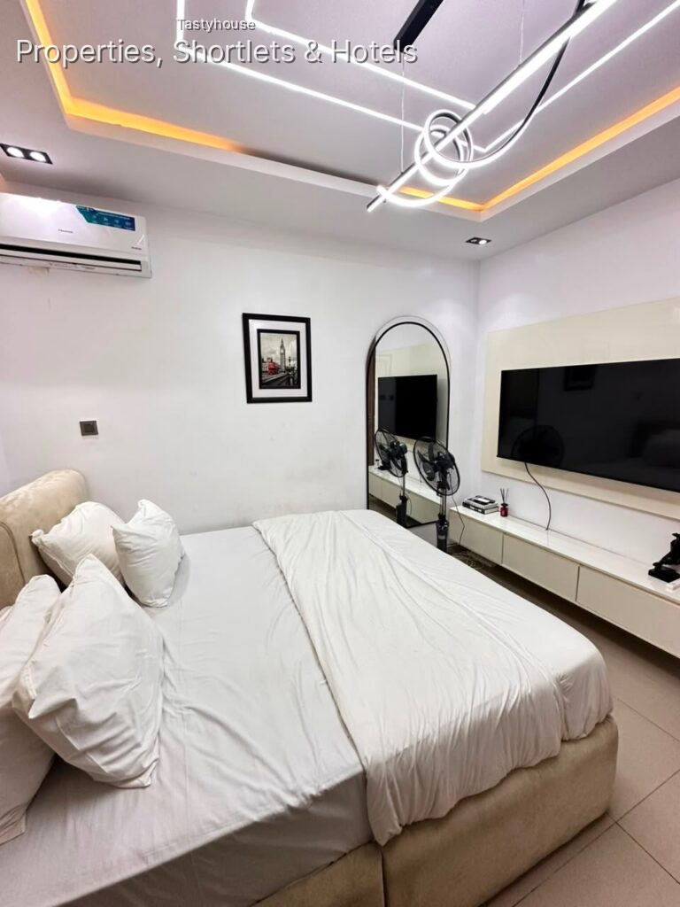 2 Bedroom Semi Furnished