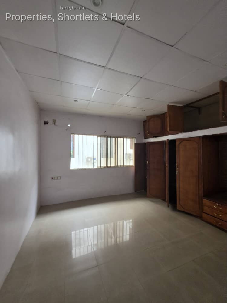 4bedroom semi detached duplex