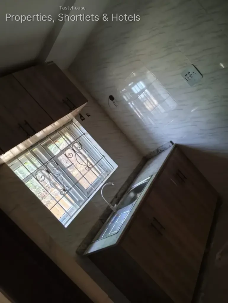 2 – Bedroom flat