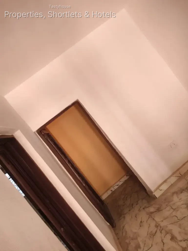2 – Bedroom flat