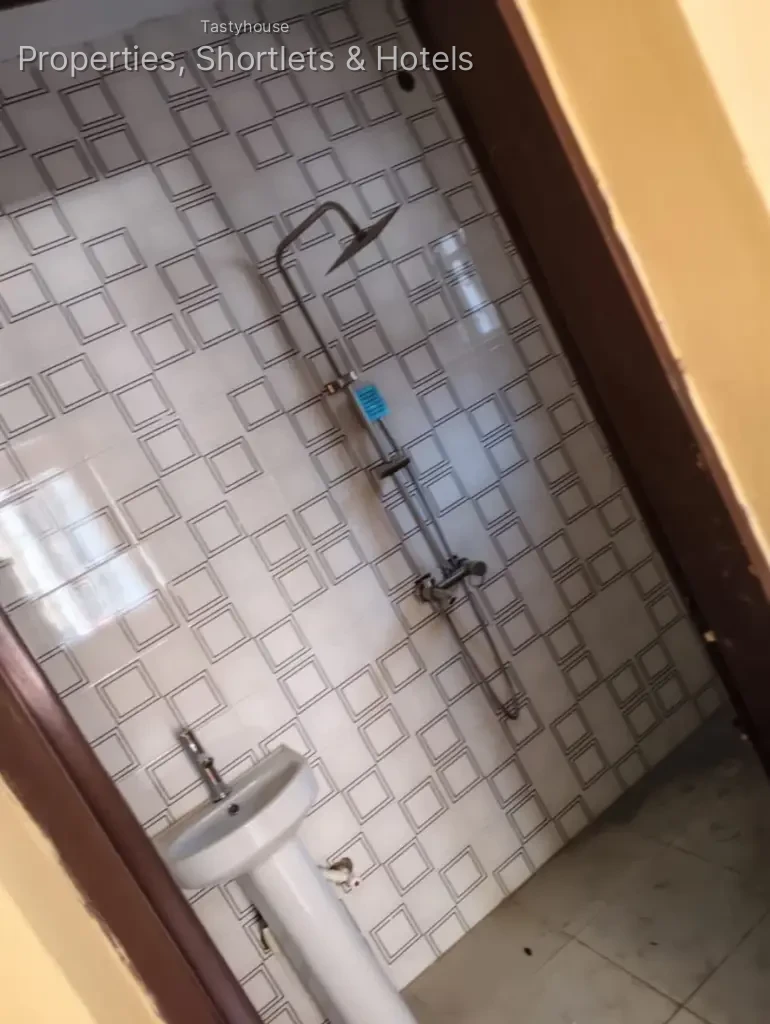 2 – Bedroom flat