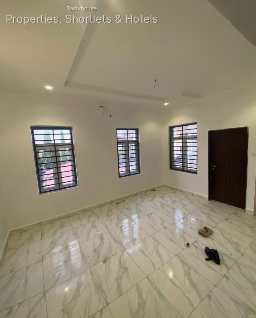 4 – BEDROOM TERRACE + BỌ