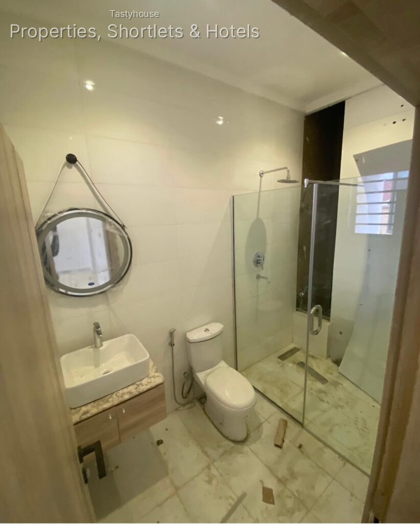 4 – BEDROOM TERRACE + BỌ