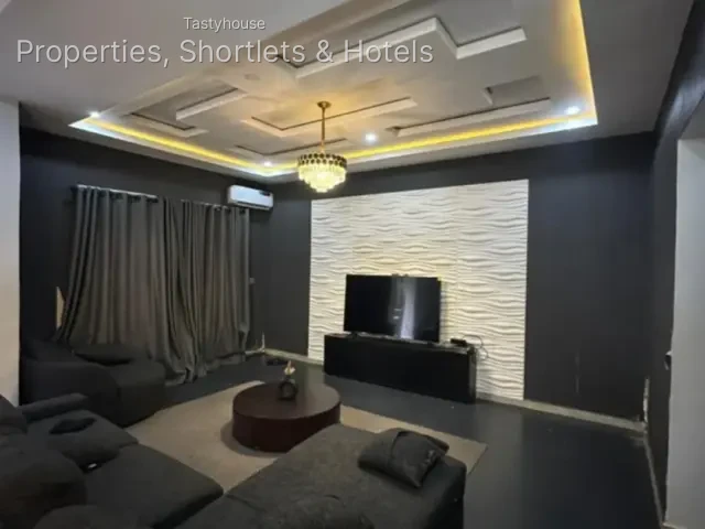 Furnished 3-bedroom Terrace Duplex