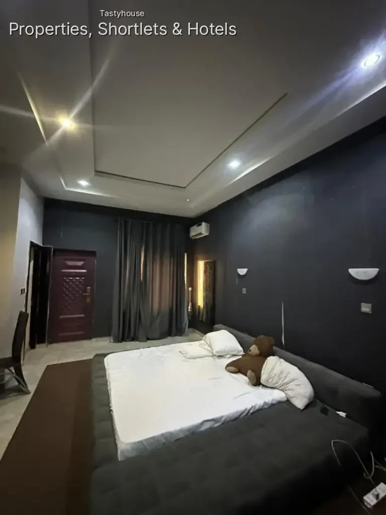 Furnished 3-bedroom Terrace Duplex
