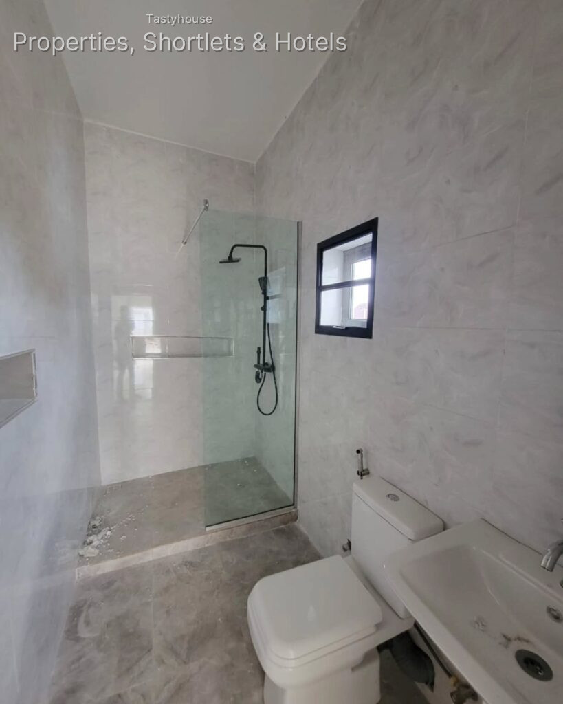 Newly built 3 bedroom flat