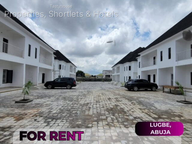 Newly built 3 bedroom flat