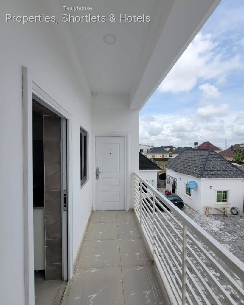 Newly built 3 bedroom flat