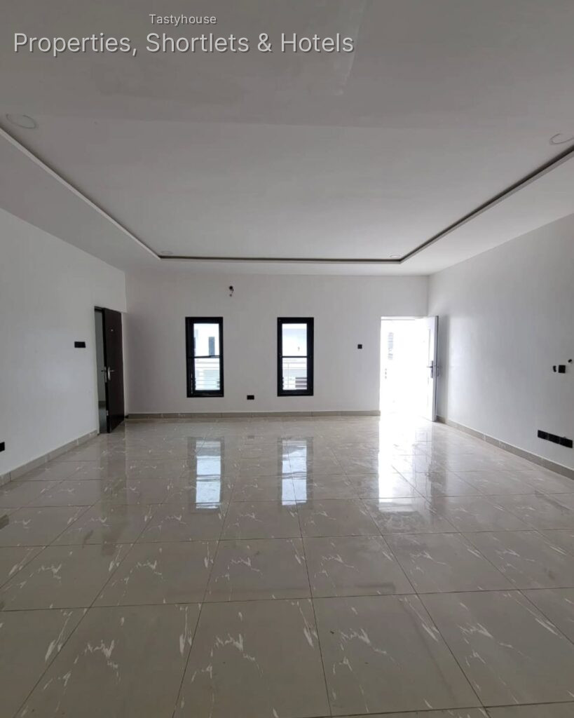 Newly built 3 bedroom flat